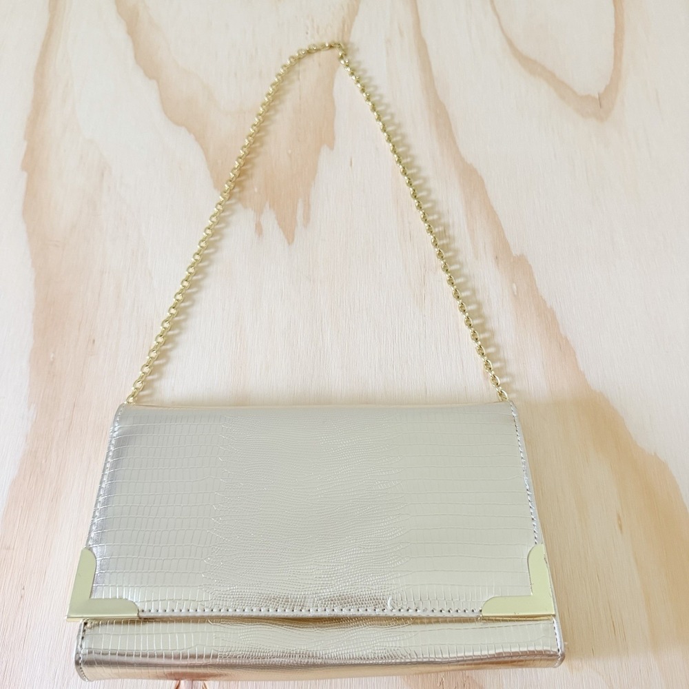 Style & Co Golf Faux Leather Alligator Embossed Clutch Evening Bag w/ Gold Chain